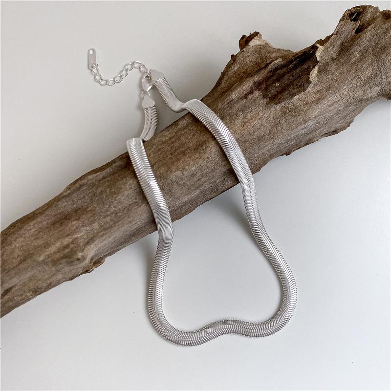 S925 Sterling Silver Korean Fashion Textured Flat Snake Necklace Blogger Style Clavicle Chain