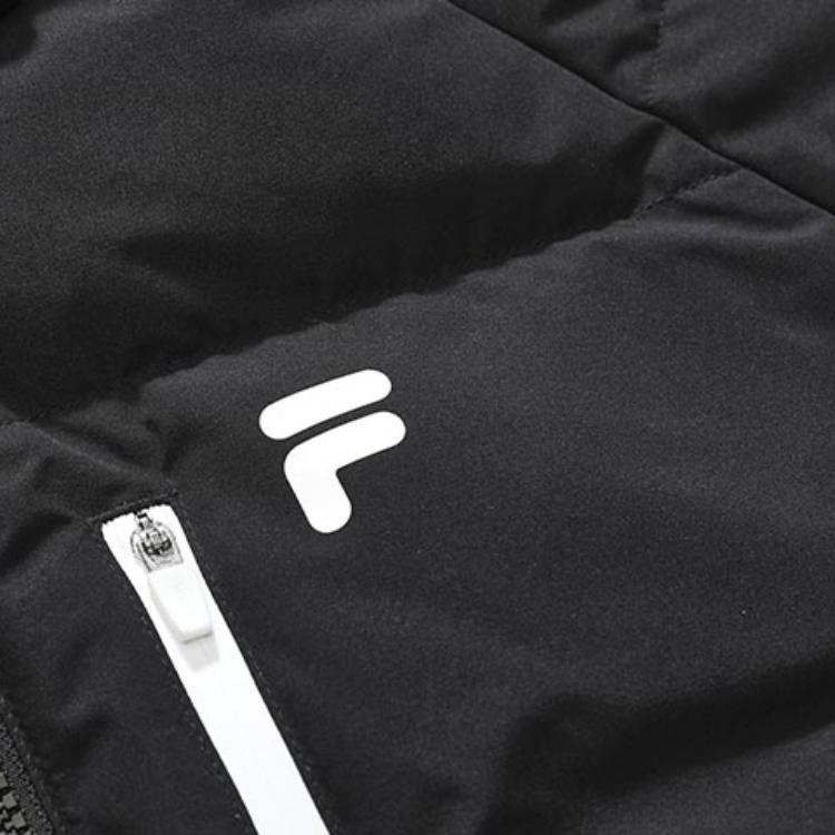 Fila Fusion Модная повседневная теплая пуховая куртка с капюшоном и принтом логотипа для женщин, верхняя одежда, глубокий черный T11W241911FBK