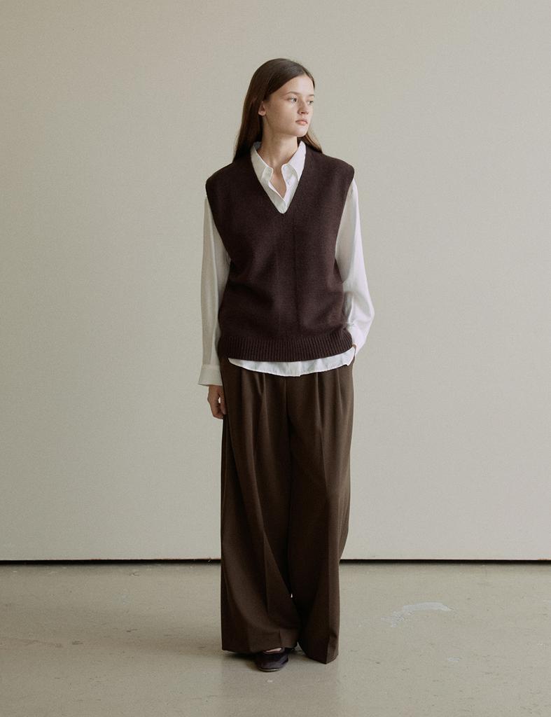 THEELO Tailored Two Tuck Wide Pants (Brown)