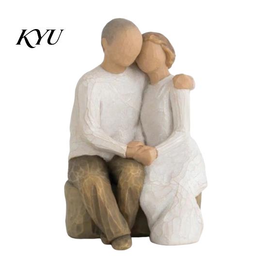 Resin Statue Home Decor Wooden Texture Figurine, Hand Carved Mother & Child/Family/Couple/Dog Owner And Child Embrace Ornament Statue, Minimalist
