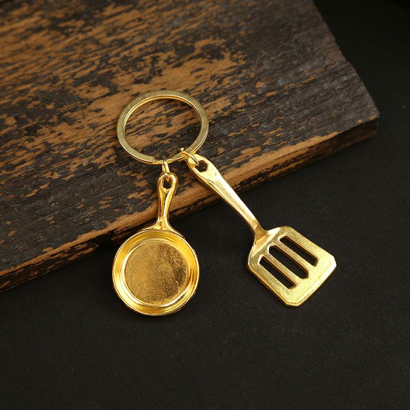 Mini Golden Shovel Golden Pot Keychain Game Peripheral Teamfight Tactics Key Chain Creative Toy Bag Car Key Holder Pendant