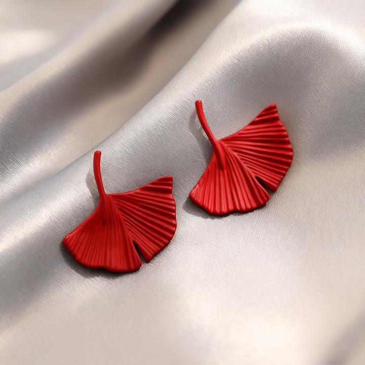 Майярдовый кофейный цвет янтарные серьги женские осенне-зимние высококлассные серьги в стиле кэжуал, серьги с нишевым дизайном в стиле легкой роскоши