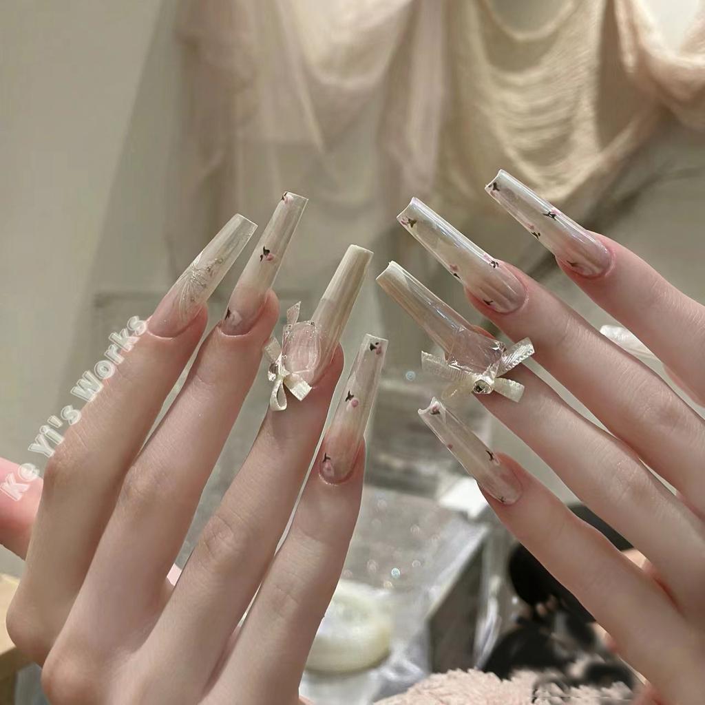 Pure Hand-wearing Nails with High-end Light Luxury Moon Powder Butterfly Manicure Removable Nails with Nails with Fake Nails