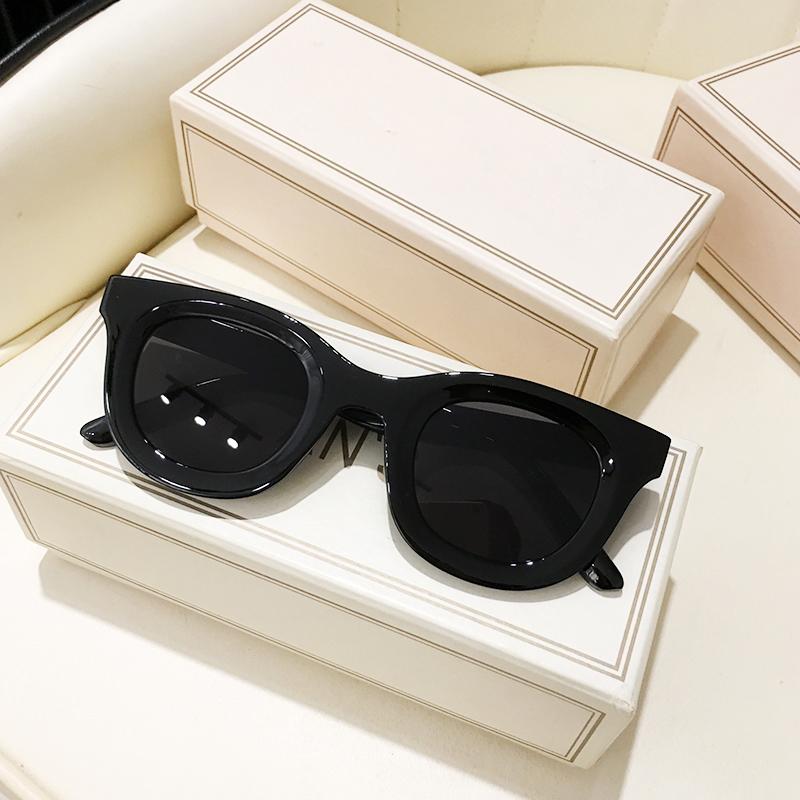 Trendy Square Sunglasses Women  Brand Designer Decor Acrylic Vintage 90S Men Rectangle Sun Glasses Yellow Shade Female Uv400