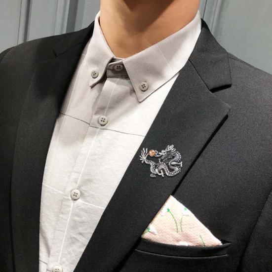 Брошь в китайском стиле со знаком зодиака Дракон, декор из искусственного жемчуга, булавка для весеннего фестиваля, мультяшная форма животного, костюм, отворот, шляпа, сумка, значок