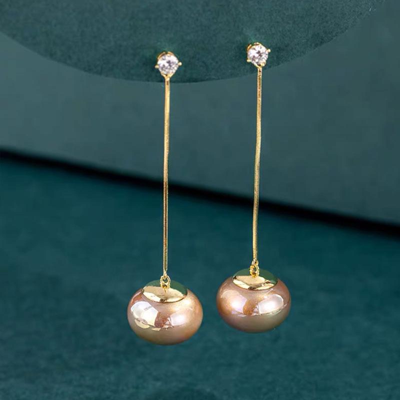 Korean S925 Sterling Silver Pearl Stud Earrings - Trendy and Elegant Design