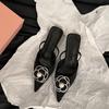Дизайнерское цветочное украшение Женские сандалии Летние сандалии с закрытым носком Полушлепанцы Остроносые женские тапочки Роскошные банкетные туфли для вечеринки