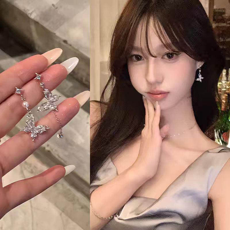 Элегантные асимметричные серьги-кисточки в виде бабочек 2024 года для женщин – легкий роскошный летний стиль