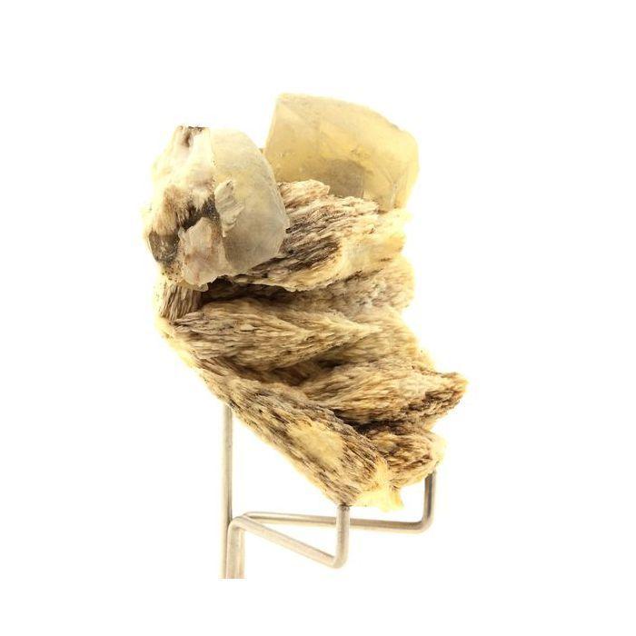 Calcite sur Baryte 376.7 carats