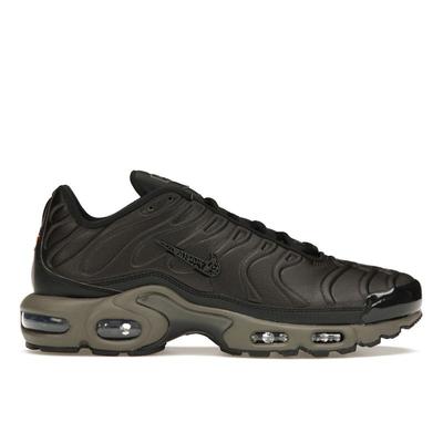 Кроссовки Air Max Plus Premium Paris Unisex Black Black-Tea Petra-Brown HJ4519-200