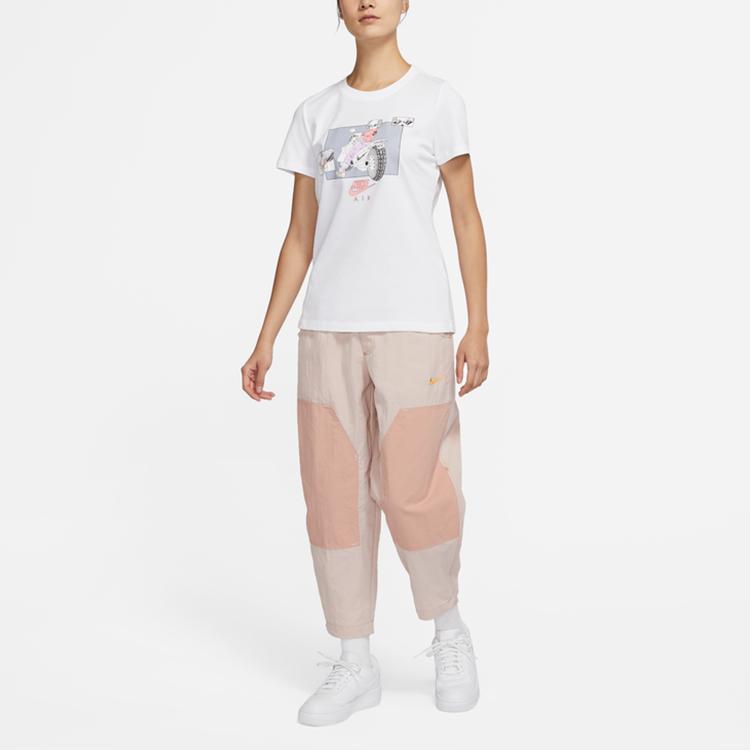 Nike T Shirts Women's White Crew Neck Moderate Straight Fit DQ3148-100