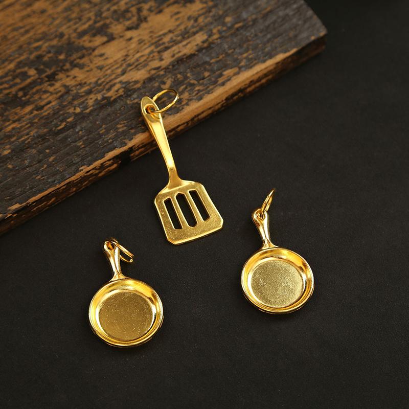 Mini Golden Shovel Golden Pot Keychain Game Peripheral Teamfight Tactics Key Chain Creative Toy Bag Car Key Holder Pendant