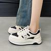 Маленькие белые туфли женские 2025 года новые популярные весенние туфли на платформе для студентов универсальные спортивные и любительские женские звезды с такими же кроссовками
