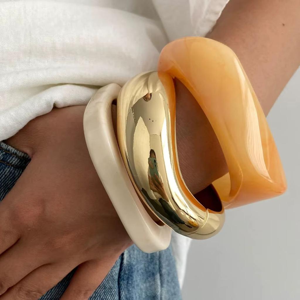 Ingemark 3 Styles Hip Hop Irregular Stacking Resin Thick Bangles for Women New Trend Charm Wide Arm Bracelet Couple Jewelry Gift