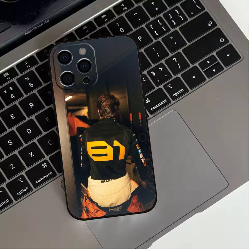 O-Оскар P-Пиастри 81 Чехол для телефона для iPhone 17,16,15,14,13,12,11 Plus,Pro Max,XS,Мягкий силиконовый черный чехол