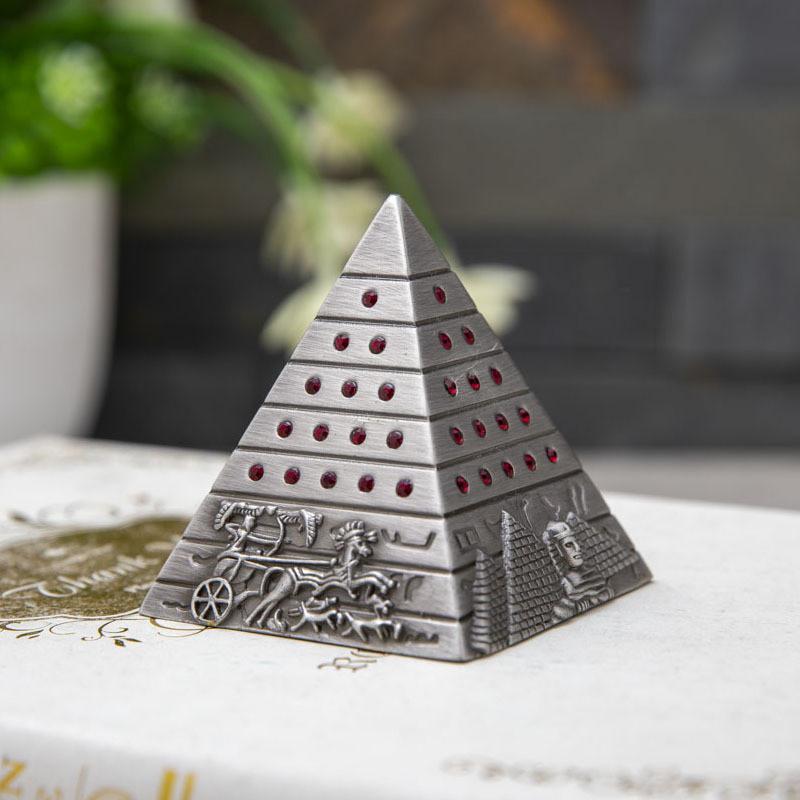 Vintage Metal Pyramid Figurine Decorations Decorative Collectibles Creative Pyramids Birthday Wedding Gifts