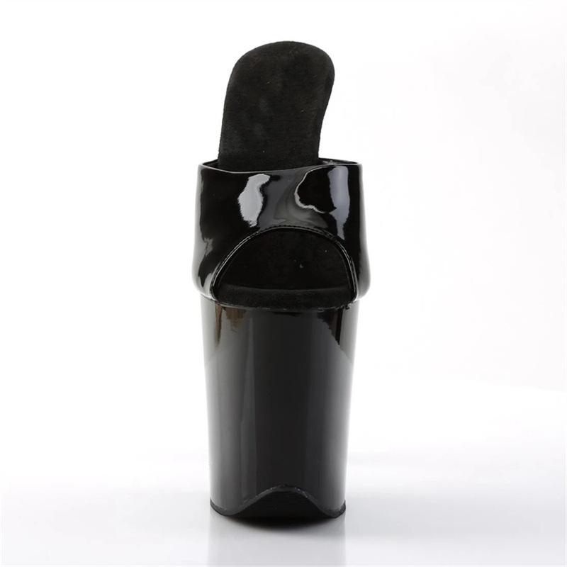 Сандалии женские тонкие каблуки черные классные тапочки лето 2025 года интернет знаменитости с тем же словом с модным водонепроницаемым столом супер высокий каблук