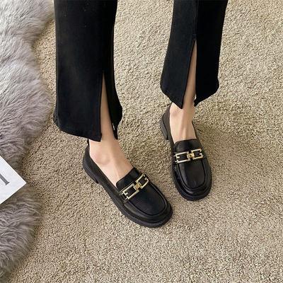 Маленькие кожаные туфли женские в британском стиле черные мокасины на плоской подошве летние новые туфли 2025 года с одной педалью рабочие туфли Doudou