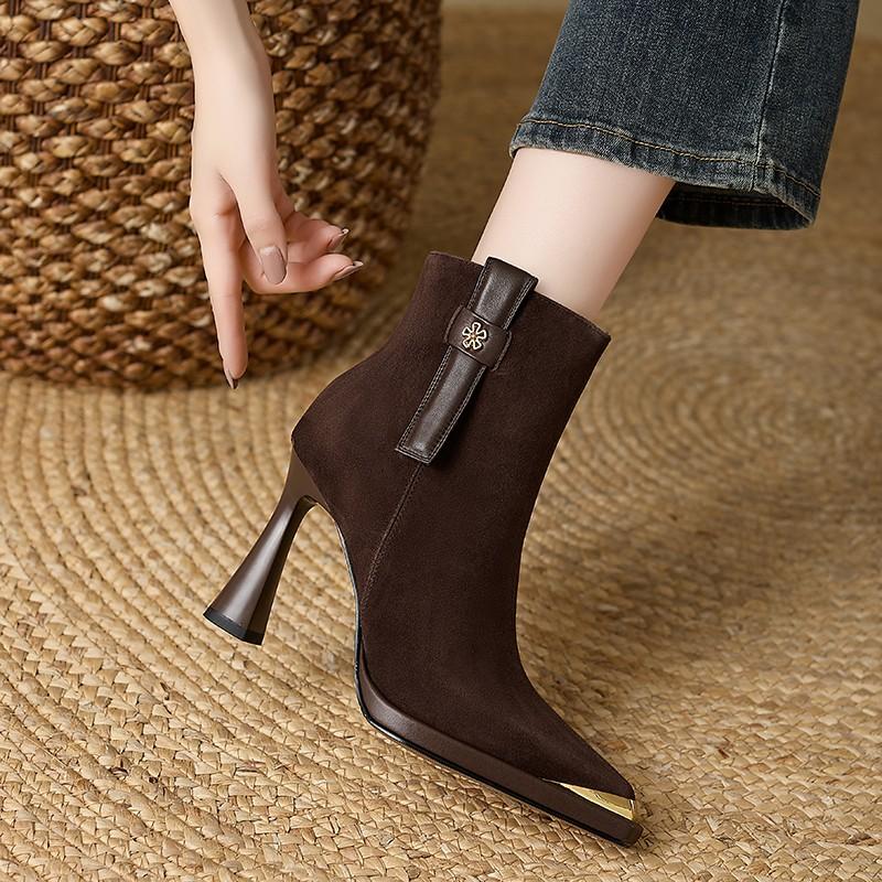 Women'S Metal Pointed Toe Autumn And Winter Platform Soft Leather Bootsfrench Retro Style High Heel Temperament Fashion Boots