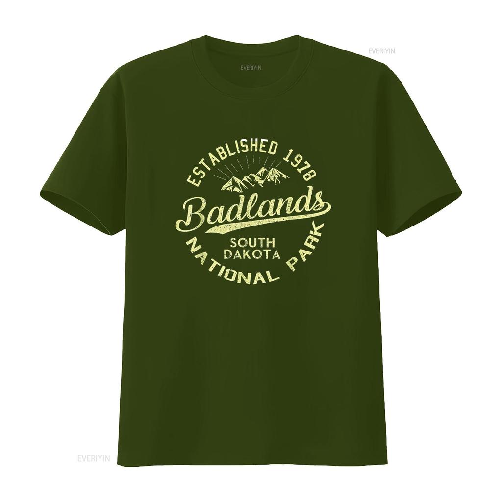 Badlands National Park Hiking Retro Vintage South Dakota T Shirt vintage Washed Stretched Stylish Comfortable designer clothes