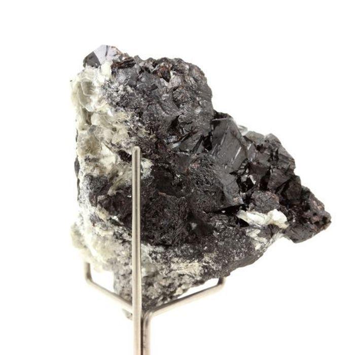 Pierres et Minéraux. Cassiterite + Muscovite. 782.5 ct. Pingwu beryl mine, Mianyang, Sichuan, Chine.