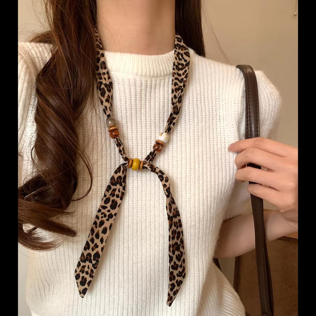 Retro polka dot beaded silk scarf necklace women's new niche design sense neck sweater chain stacked and worn outside