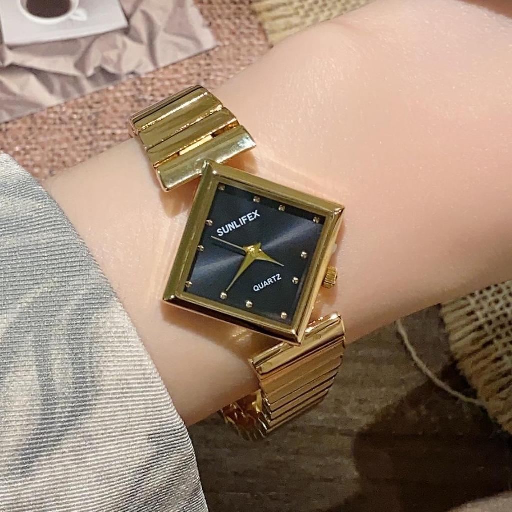 Женские кварцевые часы SUNLIFEX из нержавеющей стали золотого цвета, с неправильным ромбовидным корпусом и бамбуковым браслетом
