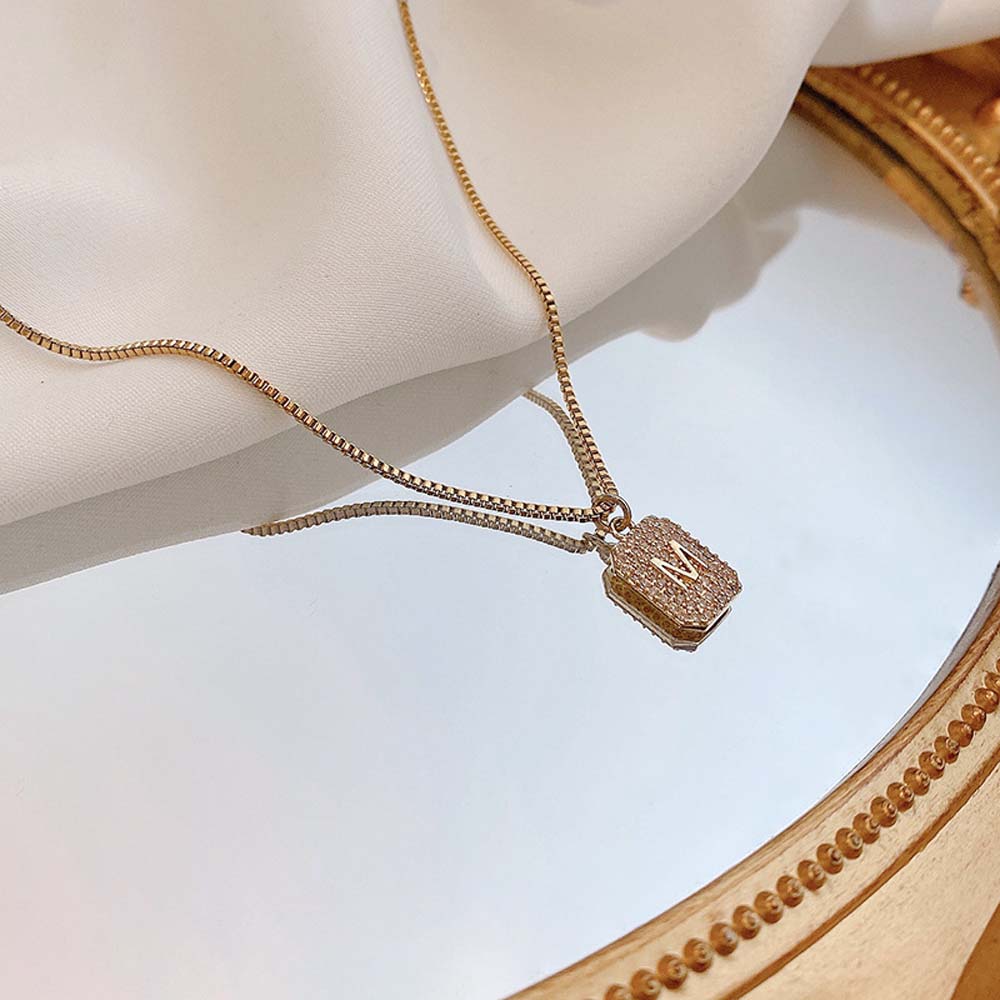 Crystal Pendant Girls Women Fashion Jewelry Zircon Clavicle Chain Titanium Steel M Letter Necklace