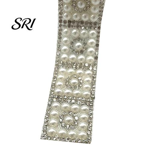 10mm Faux Pearl Trim Rhinestone Ribbon 1 Yard Self Adhesive Decorative Strip Elegant Applique White Accent for Clothing Shoes Phone DIY Crafts 30mm
