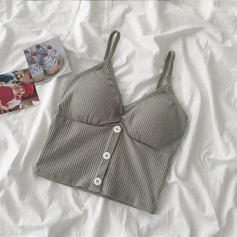 Поставляется эластичный красочный топ-майка с подкладкой, бюстье на пуговицах с бретелями, ювелирный аксессуар