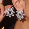 Высококачественные великолепные белые хрустальные серьги-цветы, модные серьги Advanced Sense Of, свадебные серьги, женские серьги, 1 пара