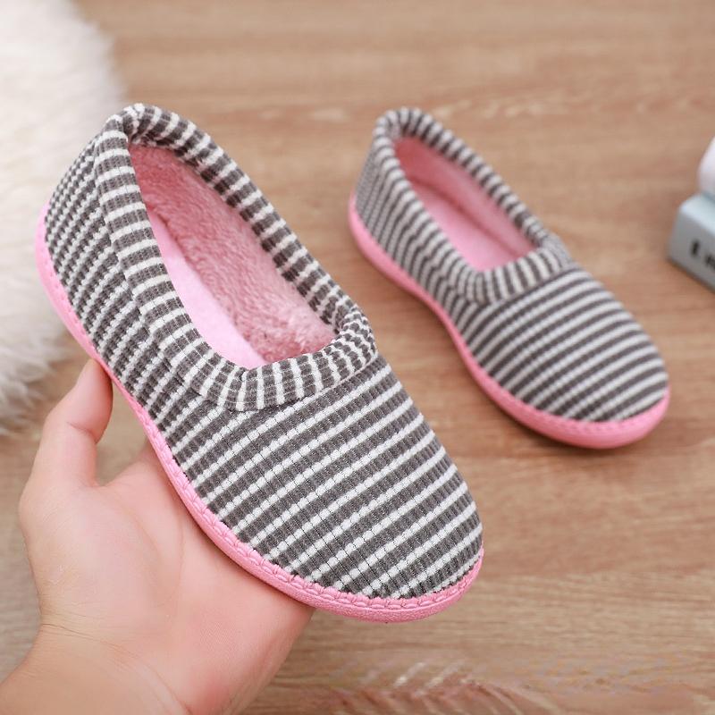 Зимние хлопковые тапочки. Женская хлопковая обувь. Сумка на каблуке. Милые домашние хлопковые тапочки в полоску. Нескользящая теплая плюшевая хлопковая обувь с низким берцем.