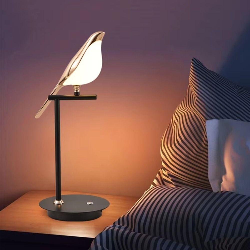 Exquisite Appearance Contemporary Wall Lamp Soft Light Light Luxury Decor Bird Wall Sconce Bedside