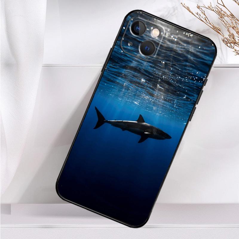 Shark Ocean Fish Case For iPhone 14 13 12 11 16 15 Pro Max Mini Cover X XR XS 8 7 14 16 15 Plus Accessories