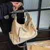 Retro Large Capacity Tote Bag For Women With Pu Material For Daily Commuting