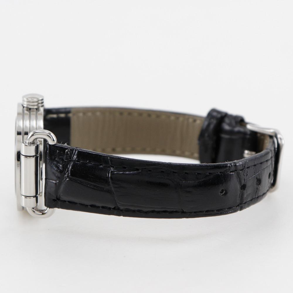 Salvatore Ferragamo Часы белый циферблат Нержавеющая сталь/кожа Кварцевые Аналоговый дисплей Женские Б/у