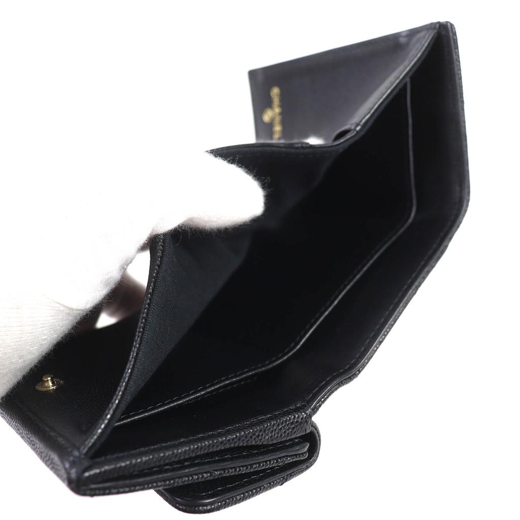 Great CHANEL COCO Mark Matelasse Small Flap Wallet Caviar skin AP4173 Used