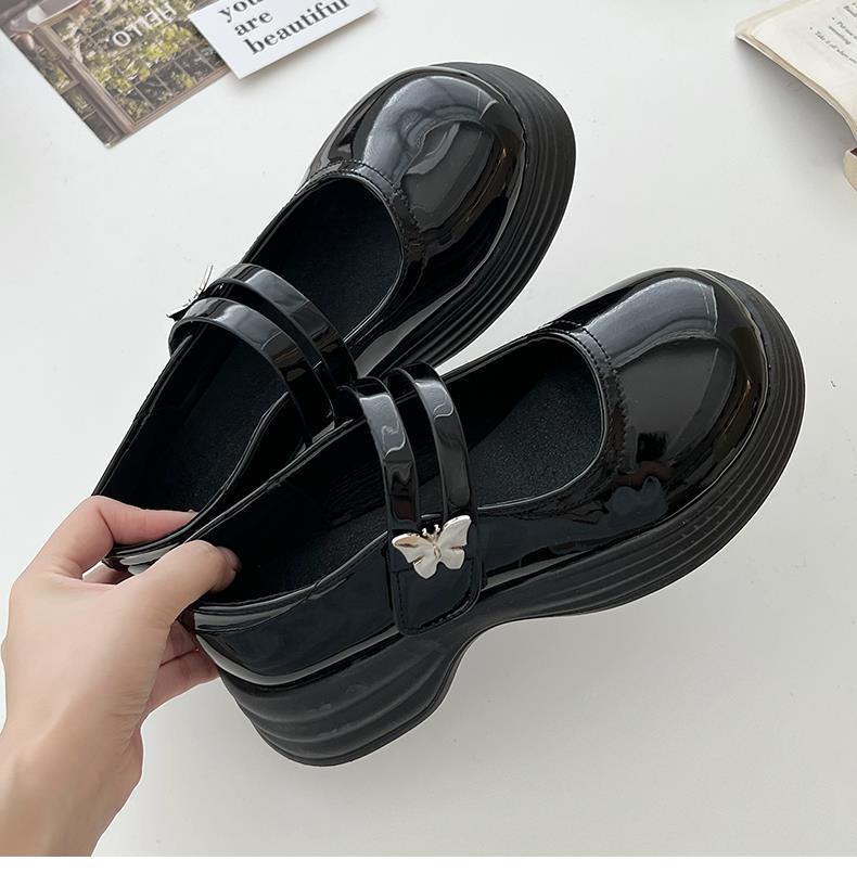 Милые и классные туфли-лодочки на круглой платформе с небольшим горлом, женские, новинка 2025 года, универсальные, с юбкой, на толстом каблуке, туфли Мэри Джейн