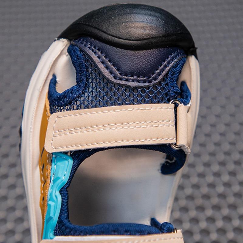 Детские легкие сандалии летние мальчики сумка голова крутые тапочки девочки полые пляжная обувь