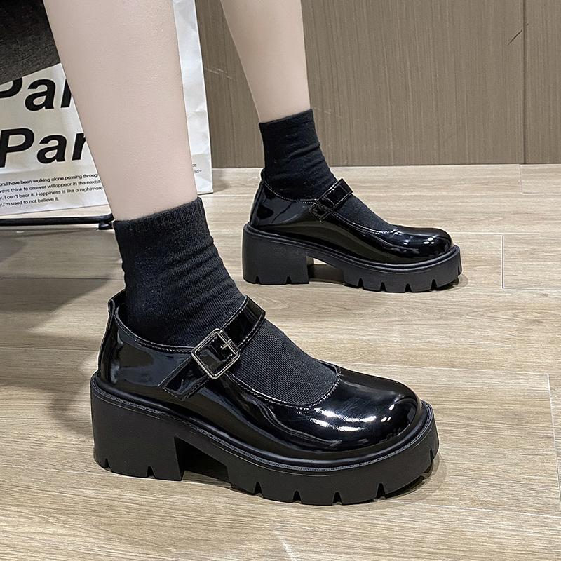 Туфли Мэри Джейн, женские черные лакированные туфли в стиле Лолиты на платформе, женские модные туфли на танкетке с круглым носком для девочек, студенческие туфли-лодочки для косплея