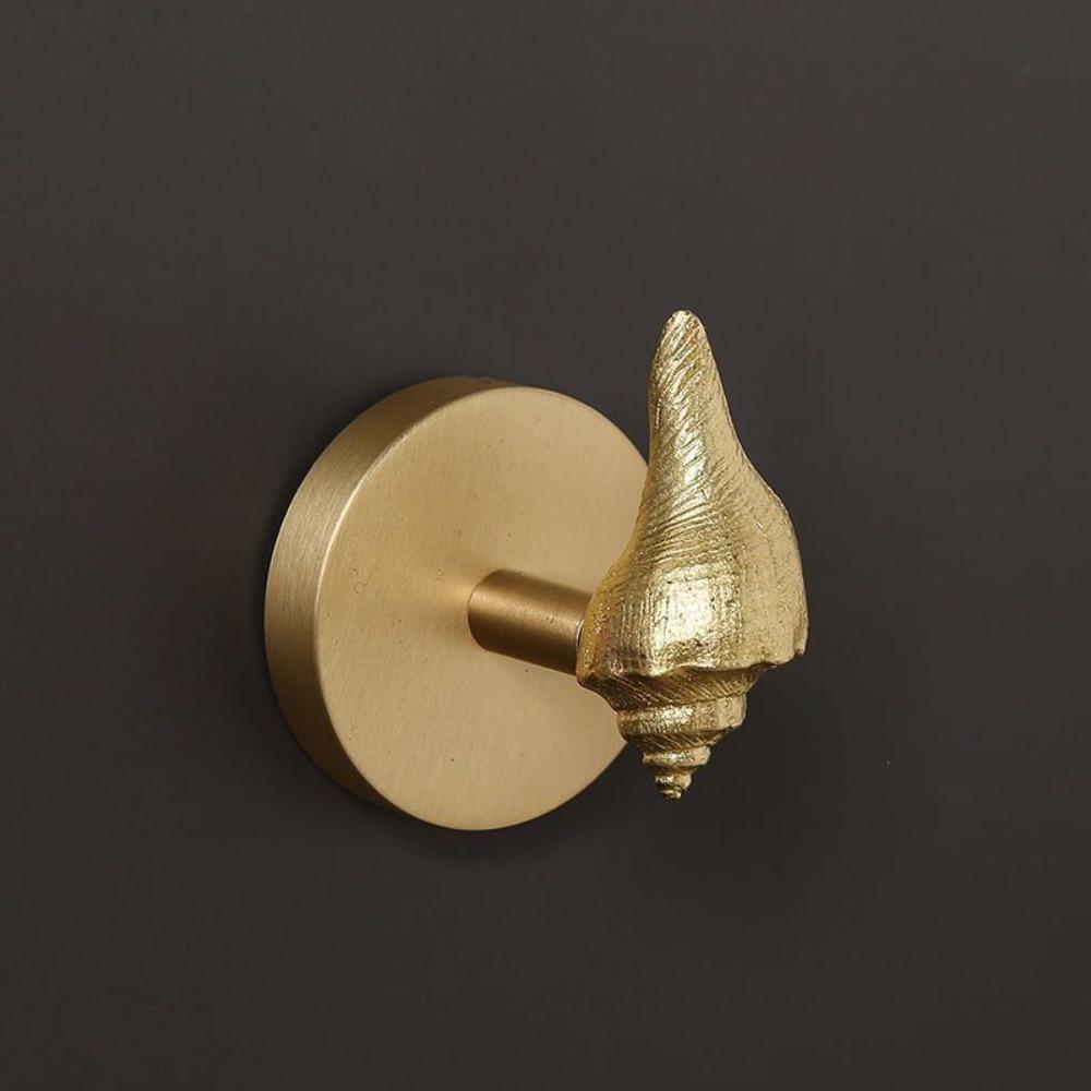 High-Quality Brass Brass Wall Hooks Durable Construction Wall Mounted Hangers Home Decoration