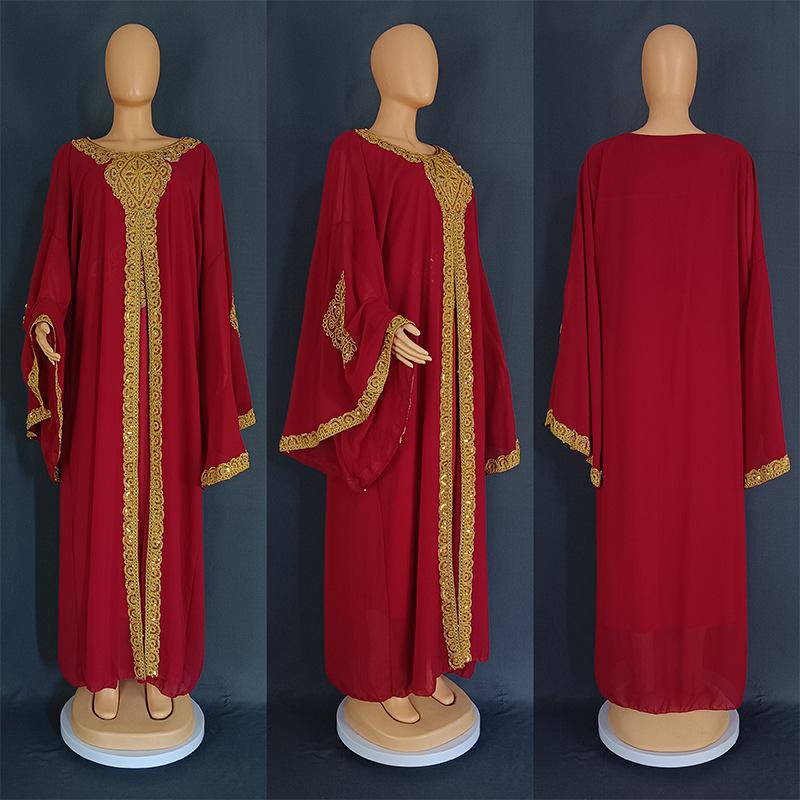 Вышитая расклешенная джалабия с золотым кружевом