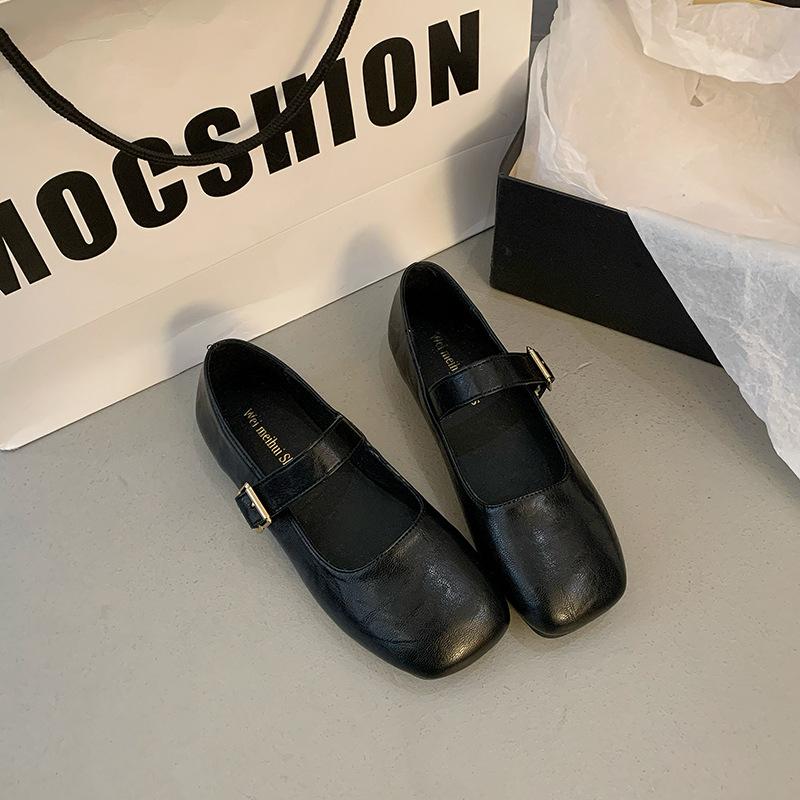 Shallow Mouth 2025 Spring New One-word Belt Versatile Square Head Soft Sole Small Leather Shoes Women