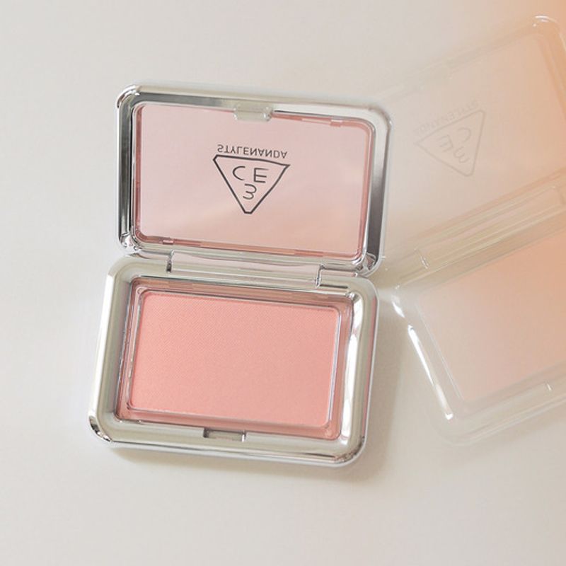 Новые румяна Take Face 4,5 г