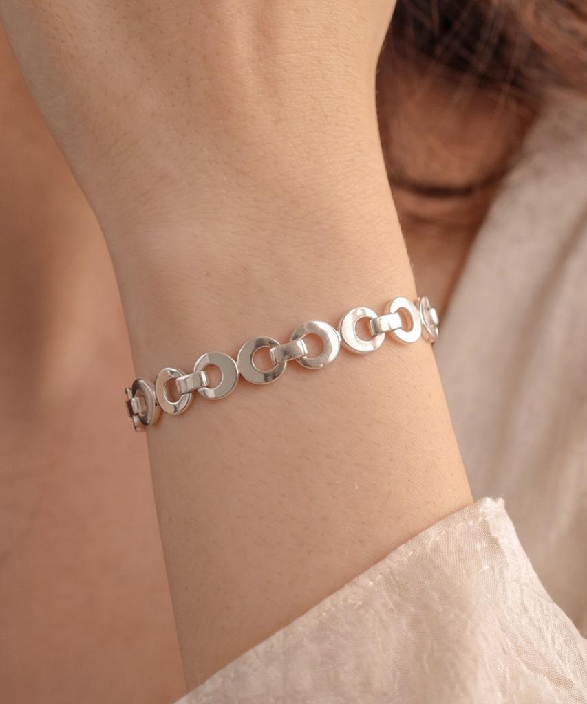 Helene Jewelry Silver 925 Crescent Circle Link Silver Bracelet