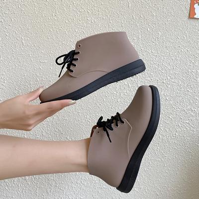 Женские дождевые туфли 2025 Милые Водонепроницаемые Нескользящие Резиновые туфли Женские резиновые сапоги Короткое голенище Корейские На шнуровке На плоской подошве Дождевые туфли