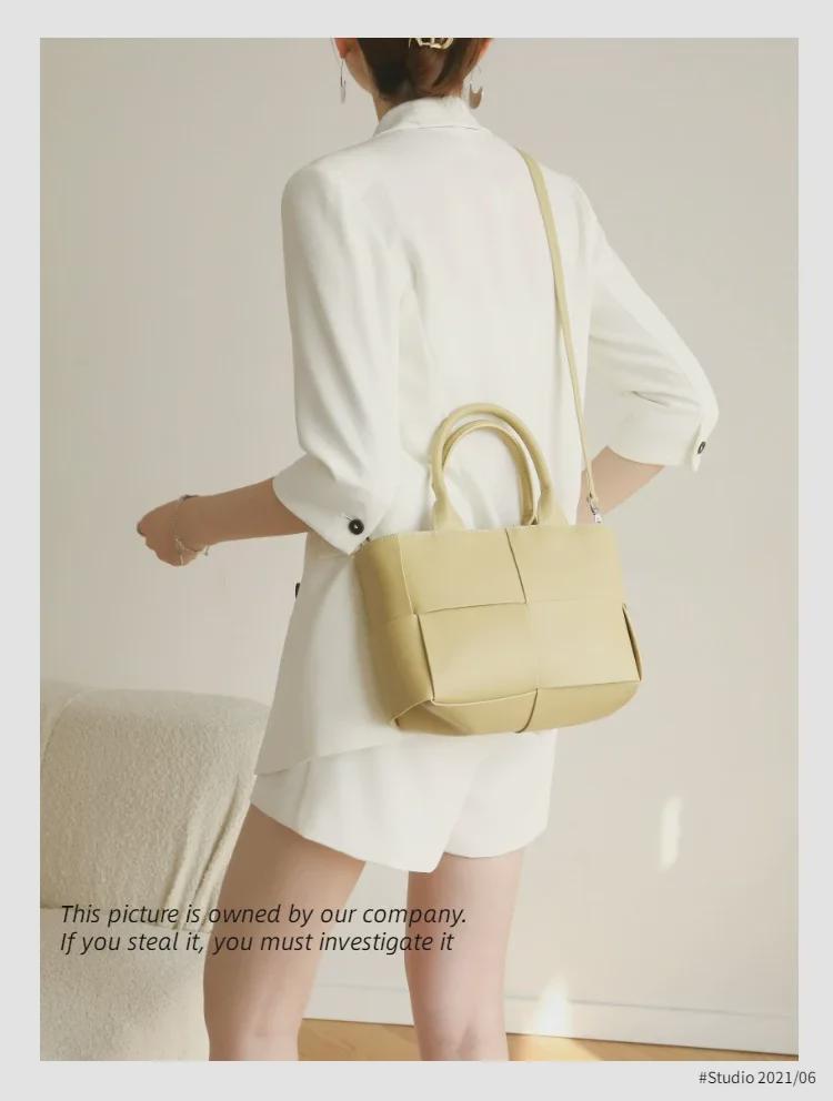 Женская сумка-тоут из натуральной кожи ручной работы - новинка 2022 года, большая вместимость, легкий роскошный стиль