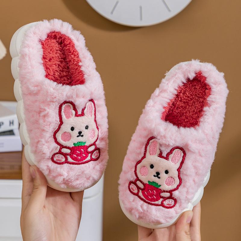 Pantuflas Детские тапочки зимние новые Мультяшные удобные туфли для девочек нескользящие теплые домашние хлопковые туфли милые тапочки для мальчиков женские