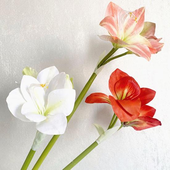 22-дюймовый букет искусственного амариллиса с эффектом Real Touch, длинностебельный, из искусственного шелка, с 2 полностью раскрывшимися цветками и 1 бутоном, для вазы в доме, офисе, цветочных композиций