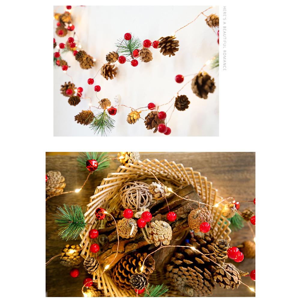 Светодиодные рождественские гирлянды с иголками из сосновых шишек и красными ягодами для внутреннего и наружного использования